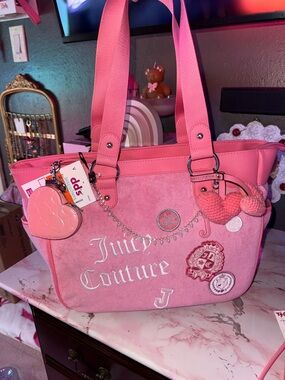 Juicy Couture Juicy Girls Rule Tote in Cherry Blossom
